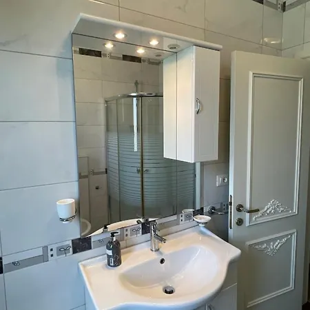 Your Perfect Space In Apartman
